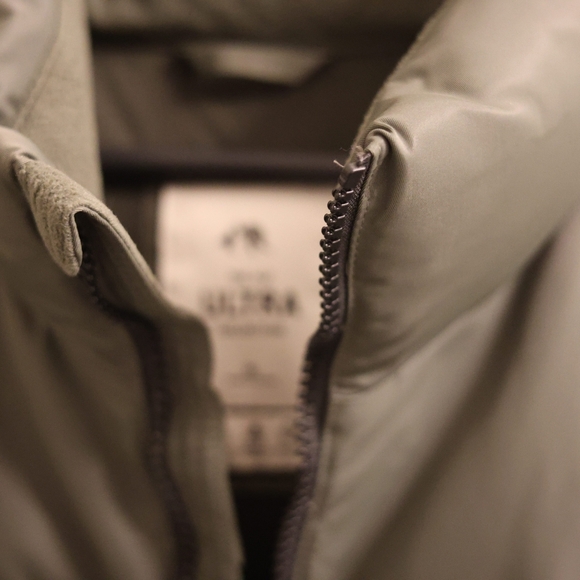 ABERCROMBIE & FITCH ULTRA PUFFER JACKET OLIVE GREEN MENS Size XL - Picture 3 of 5